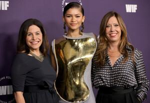 Zendaya+Coleman+Women+Film+Annual+Award+Ceremony+e4BDVs_6jrXx.jpeg