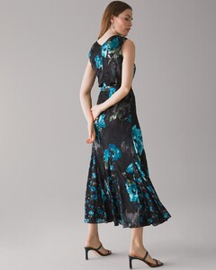 570316934ext3_large.jpg