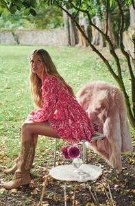 theron-dress-by-fetiche-suances (1).jpg