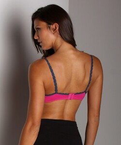 Puma Sugar Glitter Sports Bra Pink - 4.jpg