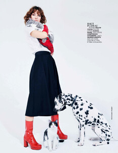Madame Figaro No. 1936 - 1 Octobre 2021-3.jpg