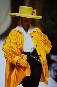 695795536_CD-HC-SS-1992(13).thumb.jpg.60f2541316bfe325eee8c94f2c4292d9.jpg