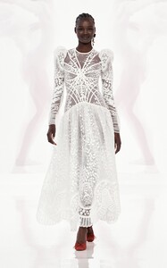 69831291_3large_zimmermann-white-prima-embroidered-midi-dress-1.thumb.jpeg.799e2ea1026f22329affac589c0260eb.jpeg