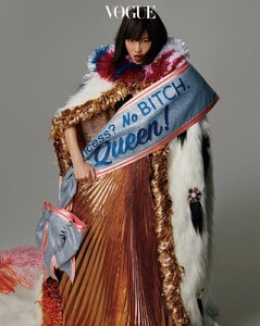 Vogue Korea November 2021 - 00010.jpg