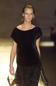 annika f01_LauraBiagiotti-2.jpg