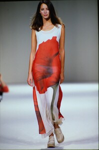 852384912_john-rocha-ss-1994(8).thumb.jpg.b79e2cb9f9fa275a0dc01ad130dc0eaf.jpg