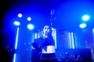      xcx011021BZNimage15.jpg