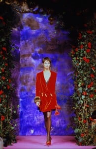 918720918_ChristianLacroixCoutureFall1990(7).thumb.jpg.606df82f132956668b473bdd02277c45.jpg