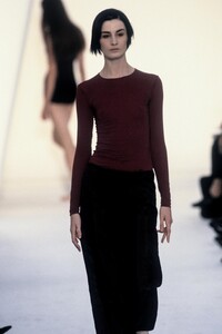 937371181_Strenesse1999WomenRTW46.thumb.jpg.593d94675608e19c546365460251d3b4.jpg