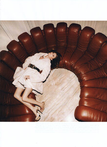 983606533_Luxe_Akrans_US_Harpers_Bazaar_September_2008_06.thumb.jpg.74cd0ddc4096c2c349a26849bcd6298d.jpg