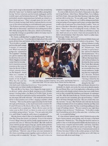 Comedy_Bailey_US_Vogue_March_2005_04.thumb.jpg.382993594d7e3465136fbecc0677bfaa.jpg