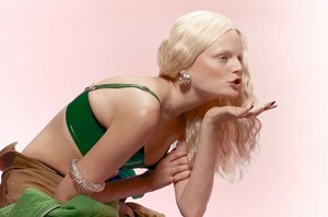 Hanne-Gaby-Odiele-Dry-Clean-Only-Cover-Photoshoot03.jpg