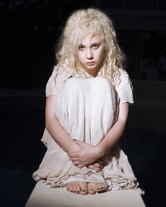 Juno-Temple-Feet-4575322.jpg