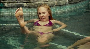 Juno-Temple-Feet-5158862.jpg