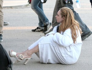 Juno-Temple-Feet-751357.jpg