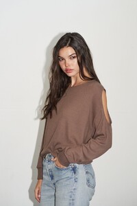 LNA-Owne-Thermal-Top-in-taupe.jpg