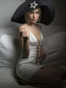 Radha-Mitchell-44.jpg