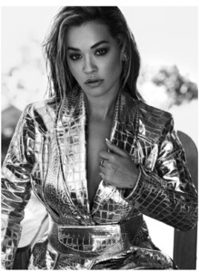 Rita_Ora_for_Issue_November_2021__13_.jpg