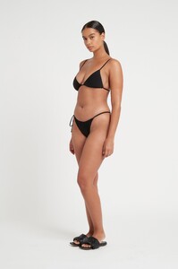 S01-20835-SirTheLabel-0031.jpg