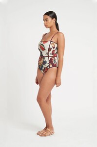 S15-20835-SirTheLabel-0299.jpg