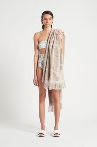 S25-20346-SirTheLabel-D3-0505.jpg