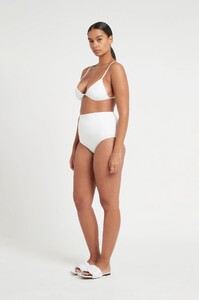 S29-20835-SirTheLabel-0534.jpg