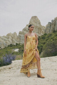 SPELL-Mystic-Campaign-Featuring-Bella-Thomas-by-Jamie-Green-107.jpg