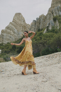 SPELL-Mystic-Campaign-Featuring-Bella-Thomas-by-Jamie-Green-109.jpg