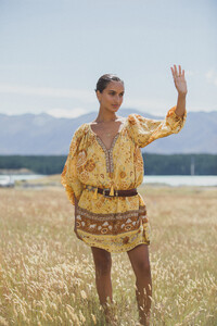 SPELL-Mystic-Campaign-Featuring-Bella-Thomas-by-Jamie-Green-113.jpg