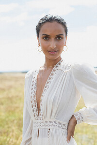 SPELL-Mystic-Campaign-Featuring-Bella-Thomas-by-Jamie-Green-87.jpg