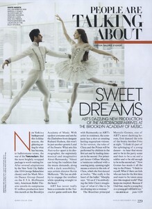 Sweet_Kim_US_Vogue_December_2010_00.thumb.jpg.9a7406d95f7c0801bb2c1febf05ebc01.jpg