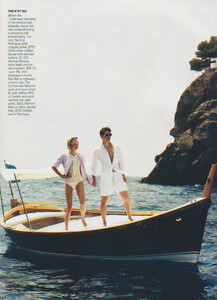 Testino_US_Vogue_November_2005_11.thumb.jpg.5fd1eee83aabd06b55ed16ebf339bfeb.jpg