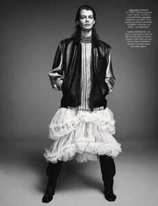 Vogue_11.21_de-page-006.jpg