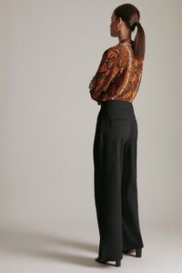black-petite-city-stretch-pleat-wide-leg-trouser-2.jpeg