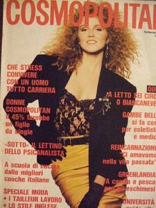 cosmopolitan-settembre-1987-zizi-jeanmair-lisa-forbes-renee-simonsen-t-dalton.thumb.jpg.8bd0972a134a71654ac1293f2a094f41.jpg