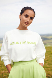 country-road-editorial-field-notes-desktop-10.jpg