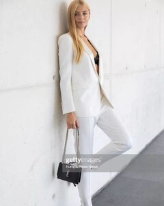family.madrid.7_244446493_245670990791275_5669846488205826371_n.webp.thumb.jpg.d89253d3d90d1f9ba8eadb02d65812e3.jpg