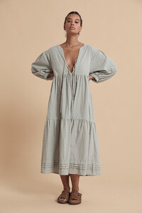 frida-maxi-8c900d_75cb65bc123f49c5a41013c32561308c_mv2.jpg