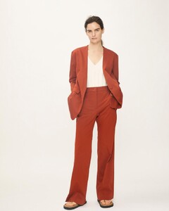 josephfashion_japan_214104326_277320050832012_3361150359605094852_n.jpg