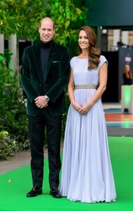 kate-midleton-arrives-at-earthshot-prize-2021-in-london-10-17-2021-3.thumb.jpg.ff65b00f5ca41c3484c04aec4f1225ea.jpg