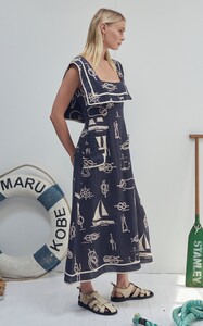 large_alemais-print-sea-queen-printed-linen-midi-dress-1.jpeg