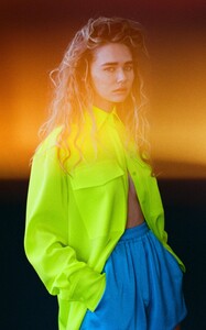 large_alex-perry-yellow-olsen-satin-crepe-shirt-1.jpeg