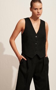 large_matteau-swim-black-pleated-linen-blend-wide-leg-trousers.jpeg