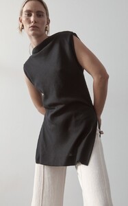 large_st-agni-black-canoe-tunic-1.jpeg