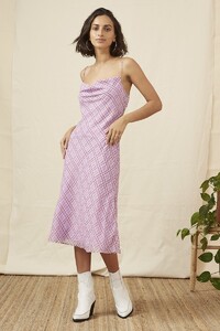 media-catalog-product-2-0-20190362_nostalgia_dress_622_red_sh_39560.jpg