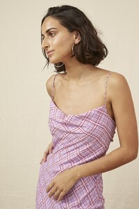 media-catalog-product-2-0-20190362_nostalgia_dress_622_red_sh_39577.jpg