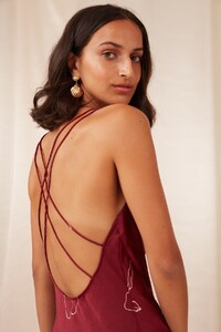 media-catalog-product-2-0-20190725-1_cristina_dress_602-cherry_sketch_g_67052.jpg