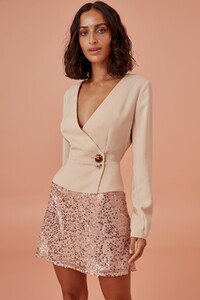 media-catalog-product-2-0-20191115_tia_top_102_champagne_20191131_selena_skirt_102_champagne_g_17923_1.jpg