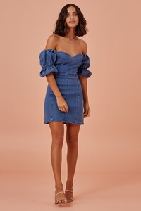 media-catalog-product-2-0-20191144_lola_dress_455_washed_blue_sh_18840.jpg