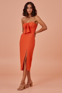 media-catalog-product-2-0-20191208_chiquita_dress_623_red_g_19382.jpg
